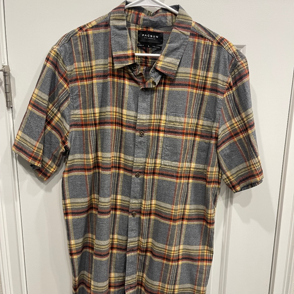 PAC Sun button up